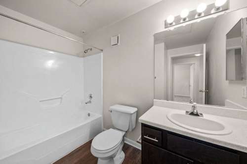 texas-state-Apartment-Building-18830419